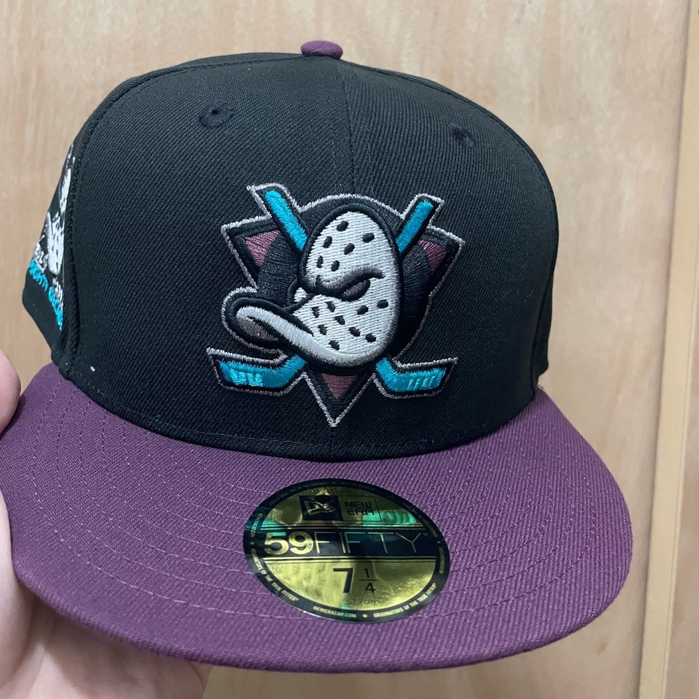 Topperz Anaheim mighty ducks a mighty decade patch size 7 1/4 new era fitted